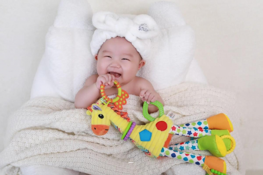 肇东六个月宝宝突然发烧 肇东六个月宝宝突然发烧